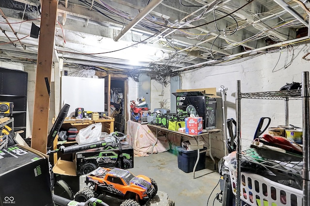 1530 E 75th St, Indianapolis, IN 46240 - view of unfinished below grade area
