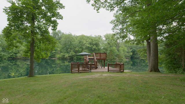 4363 E State Road 252, Franklin, IN 46131 - view of grassy yard with a deck with water view