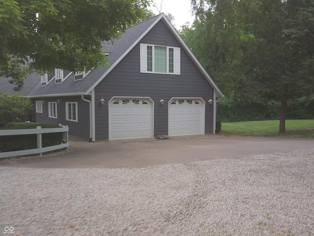 4363 E State Road 252, Franklin, IN 46131 - garage featuring concrete driveway
