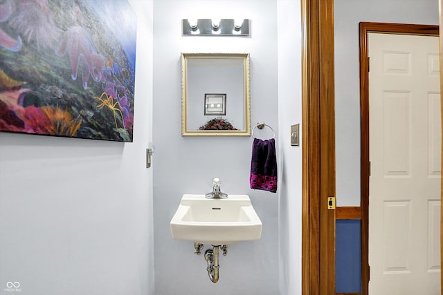 7655 N Kitchen Rd, Mooresville, IN 46158 - bathroom with a sink