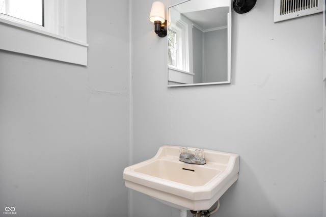 6851 W County Road 550 S, Daleville, IN 47334 - bathroom with a sink