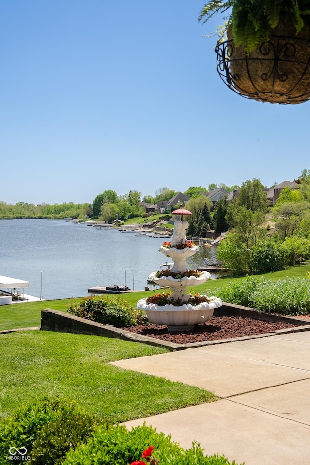 3107 Waterfront Cir, Anderson, IN 46012 - view of property's community featuring a water view and a lawn