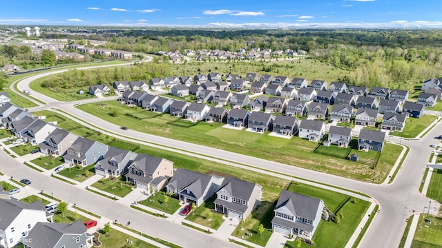 6305 Norwich Dr, Brownsburg, IN 46112 - aerial view of property and surrounding area with nearby suburban area