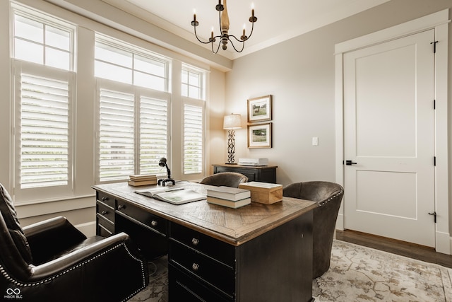 6734 W Stonegate Dr, Zionsville, IN 46077 - office space featuring a chandelier, light wood-style floors, plenty of natural light, and crown molding
