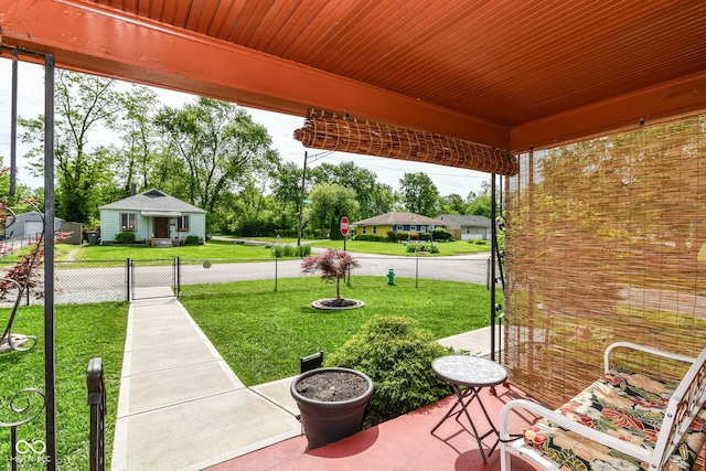 3302 N Gladstone Ave, Indianapolis, IN 46218 - view of patio