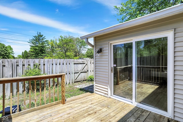 7642 Lancer Ln, Lawrence, IN 46226 - wooden terrace with fence