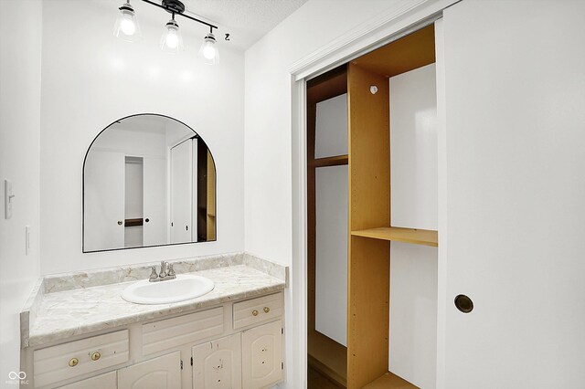 7642 Lancer Ln, Lawrence, IN 46226 - bathroom with vanity