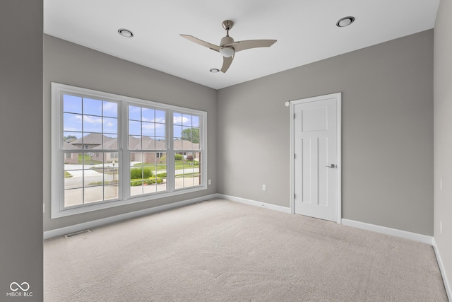 888 Westcreek Dr, Columbus, IN 47201 - empty room with carpet flooring and a ceiling fan