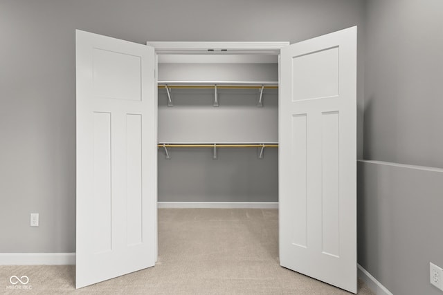 888 Westcreek Dr, Columbus, IN 47201 - view of closet