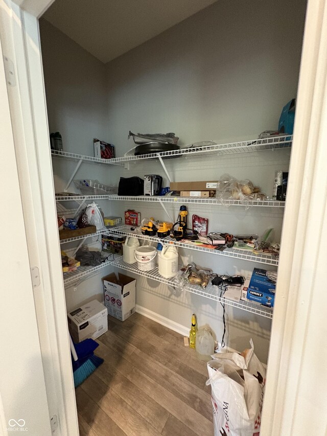 10931 N Longbranch St, Monrovia, IN 46157 - view of pantry