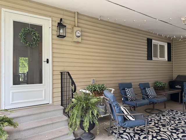 795 SE Santee Dr, Greensburg, IN 47240 - view of property entrance