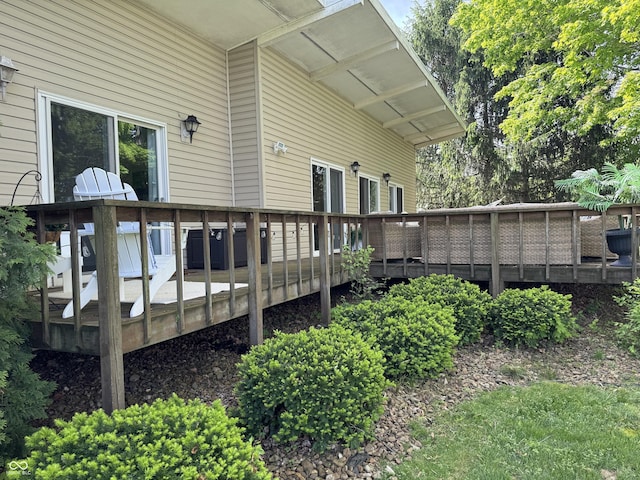 795 SE Santee Dr, Greensburg, IN 47240 - view of deck