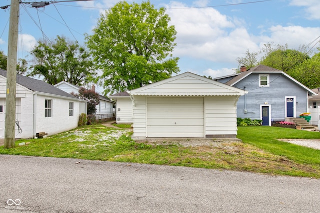 4956 W 11th St, Speedway, IN 46224 - view of detached garage