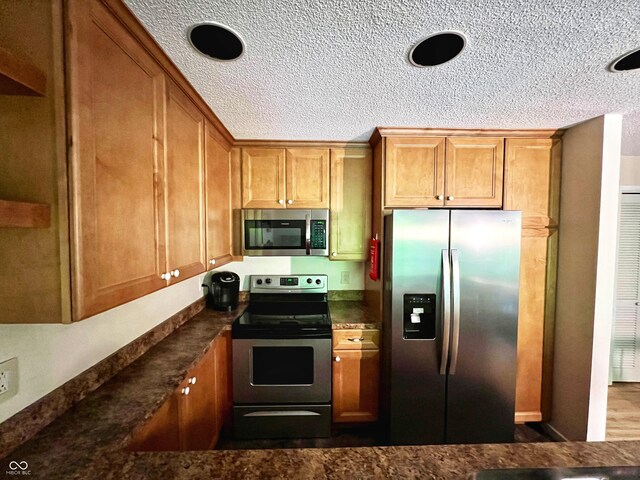 9441 S Pointe Lasalles Dr, Bloomington, IN 47401 - photo 10
