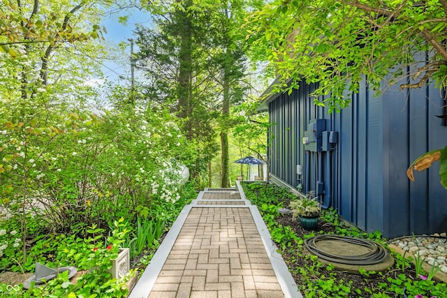 7753 Ivy Dr, Nineveh, IN 46164 - view of yard