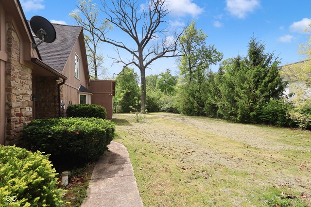 10602 Fall Rd, Fishers, IN 46037 - view of green lawn