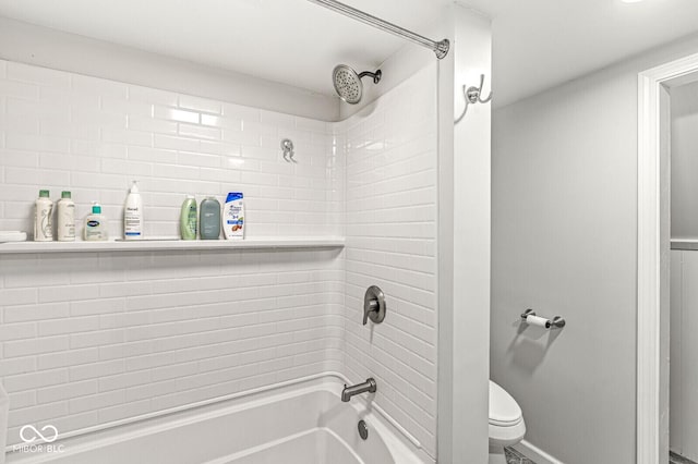 809 Iron Bridge Rd, Cicero, IN 46034 - bathroom with bathtub / shower combination, toilet, and baseboards
