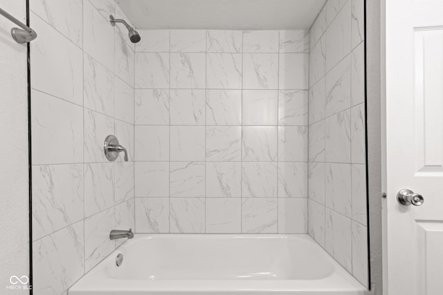 2321 W 26th St, Anderson, IN 46016 - bathroom featuring shower / bathtub combination