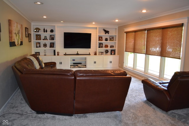carpeted living area featuring crown molding, built in features, baseboards, and recessed lighting