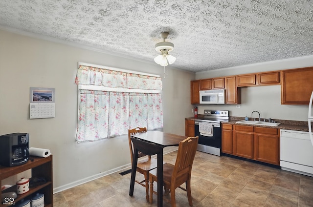 633 Park Dr, Greenwood, IN 46143 - photo 5