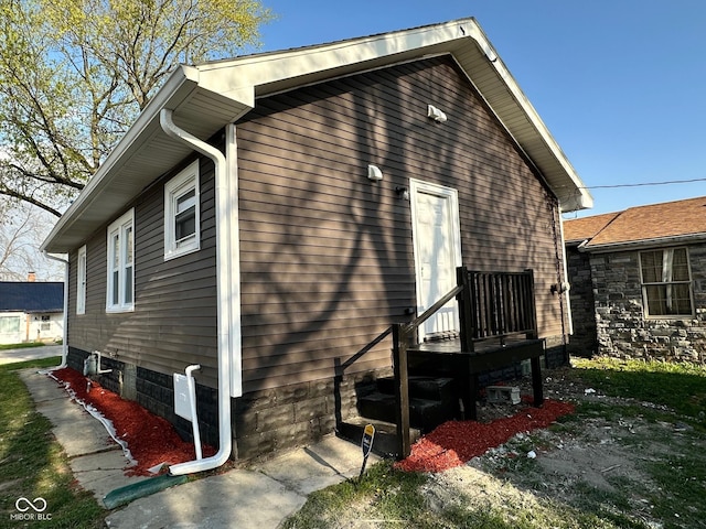 view of home's exterior