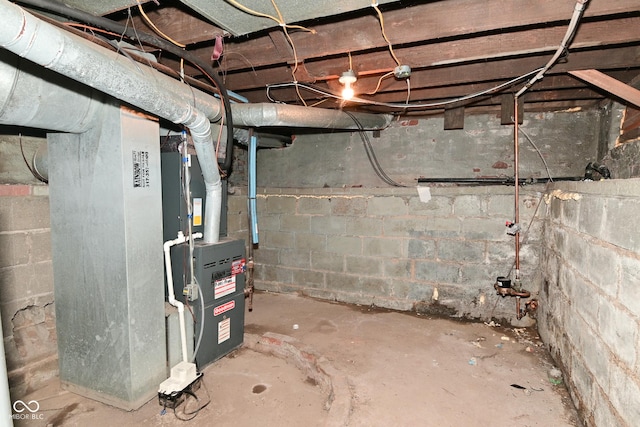 623 Orange St, Indianapolis, IN 46203 - unfinished basement with heating unit