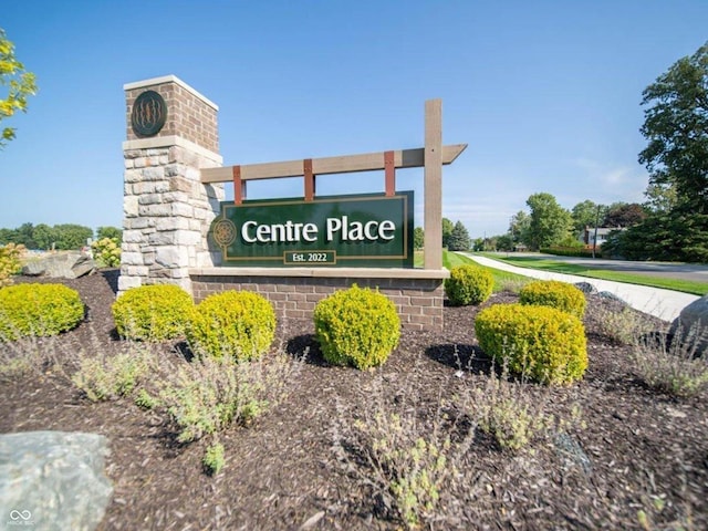 24391 Stout St, Sheridan, IN 46069 - view of community sign
