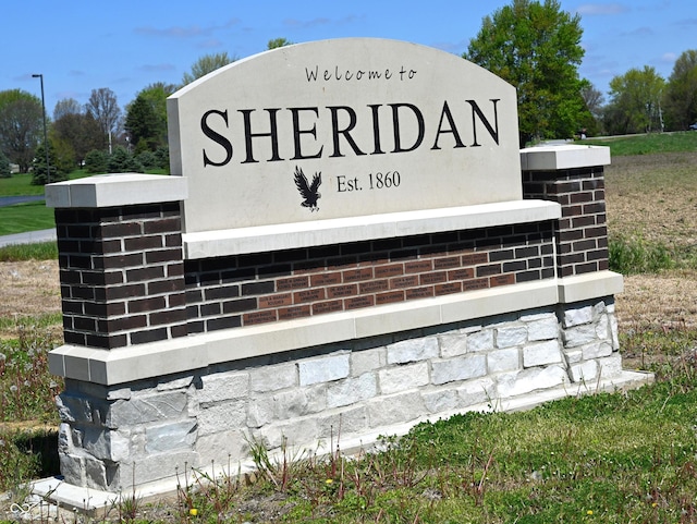 24391 Stout St, Sheridan, IN 46069 - view of community sign