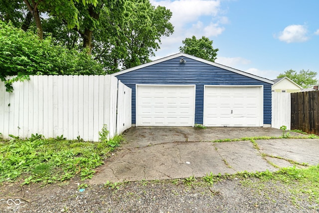 1115 N Keystone Ave, Indianapolis, IN 46201 - view of detached garage