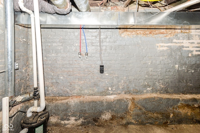 1115 N Keystone Ave, Indianapolis, IN 46201 - view of unfinished basement