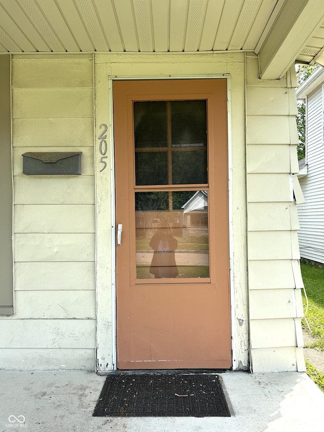 205 N Sheffield Ave, Indianapolis, IN 46222 - view of property entrance