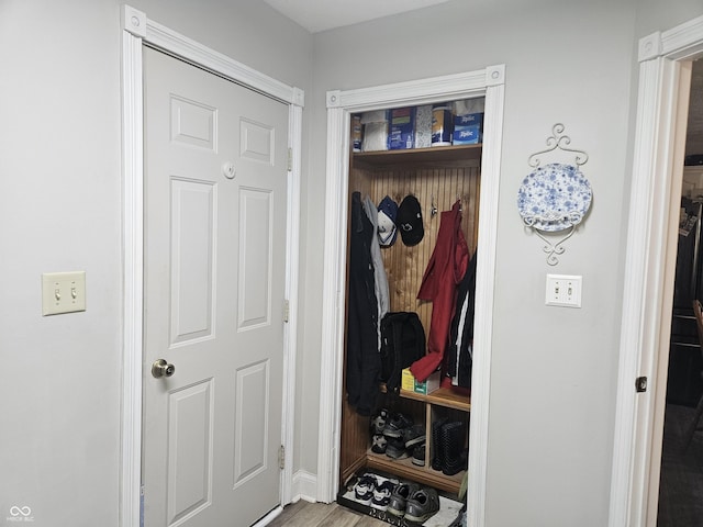 mudroom featuring wood finished floors