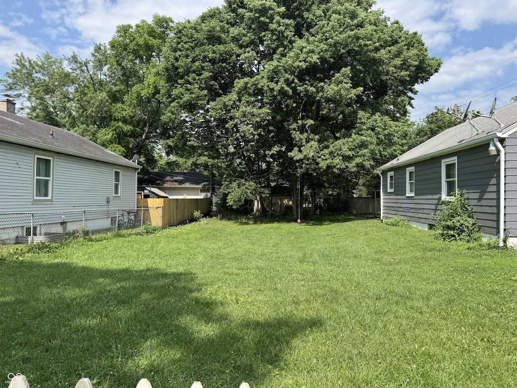 450 N Exeter Ave, Indianapolis, IN 46222
