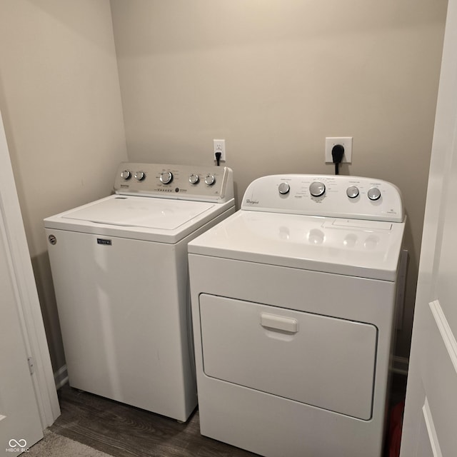 6403 Yuma Ct, Whitestown, IN 46075 - washroom with washing machine and dryer and dark wood-style flooring