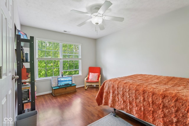 13063 E 131st St, Fishers, IN 46037 - bedroom featuring wood finished floors, baseboards, and a ceiling fan