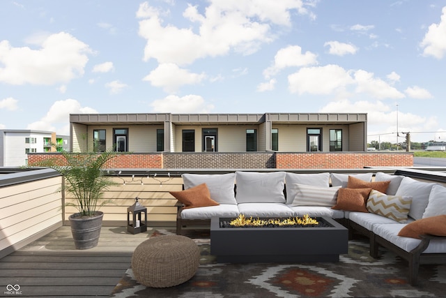 525 Fynn Pl, Indianapolis, IN 46202 - balcony with an outdoor living space with a fire pit