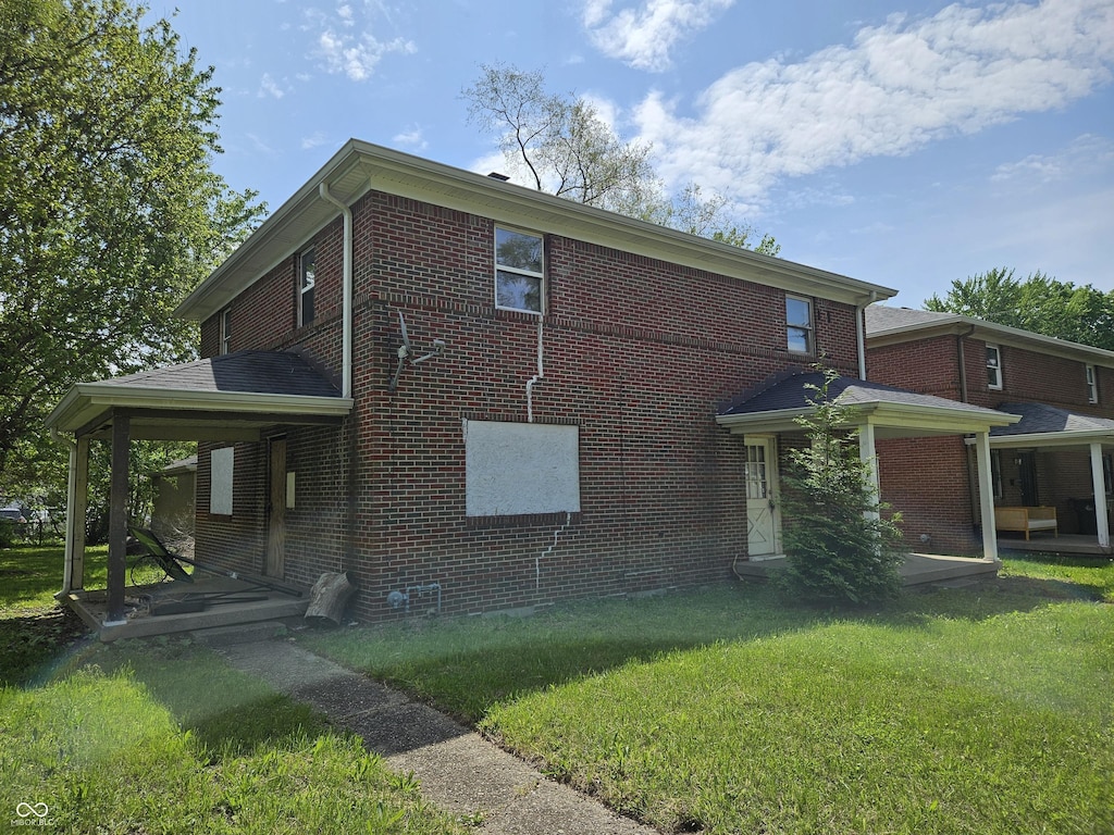 2109 Winfield Ave, Indianapolis, IN 46222 - photo 1
