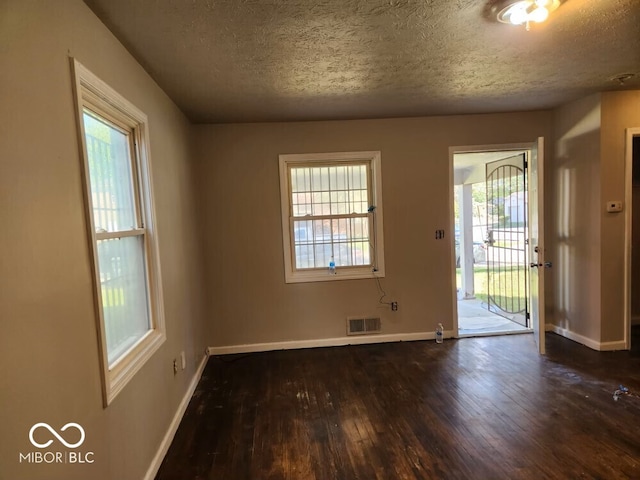2108 Winfield Ave, Indianapolis, IN 46222 - photo 3
