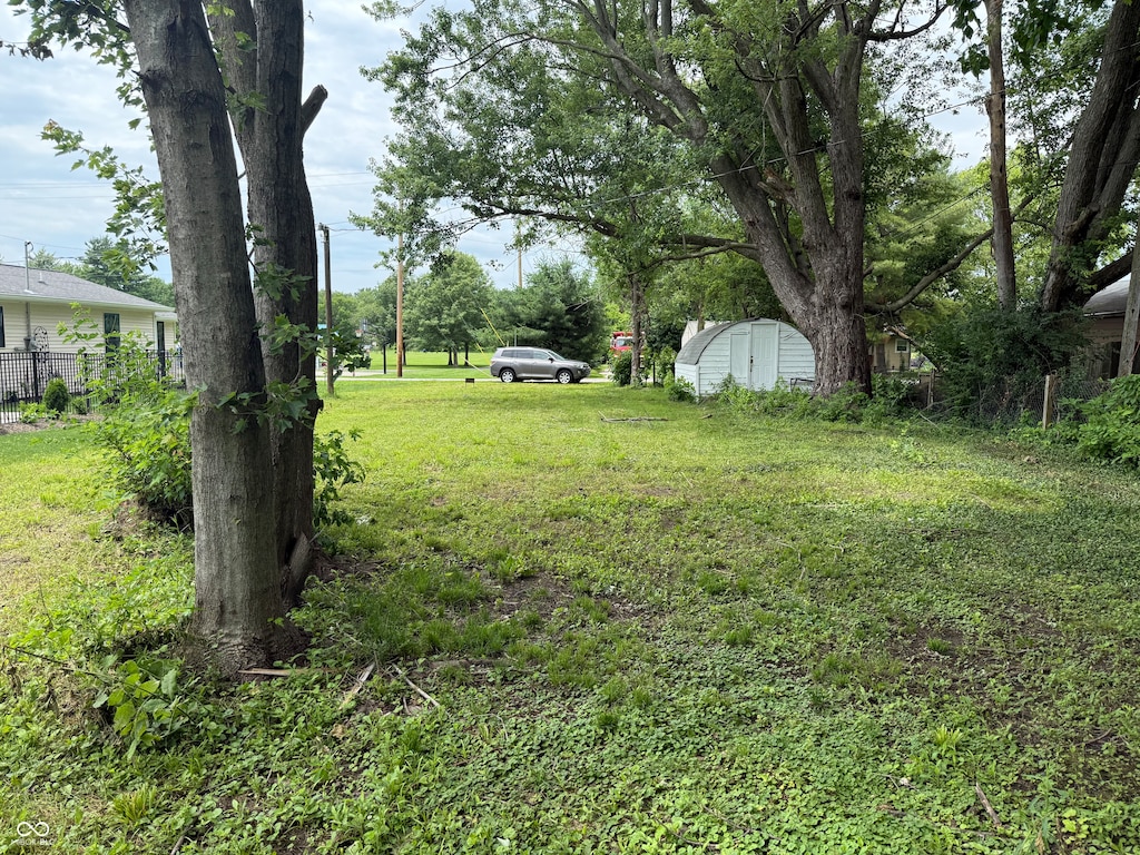 207 S Buck St, Whitestown, IN 46075 - photo 2