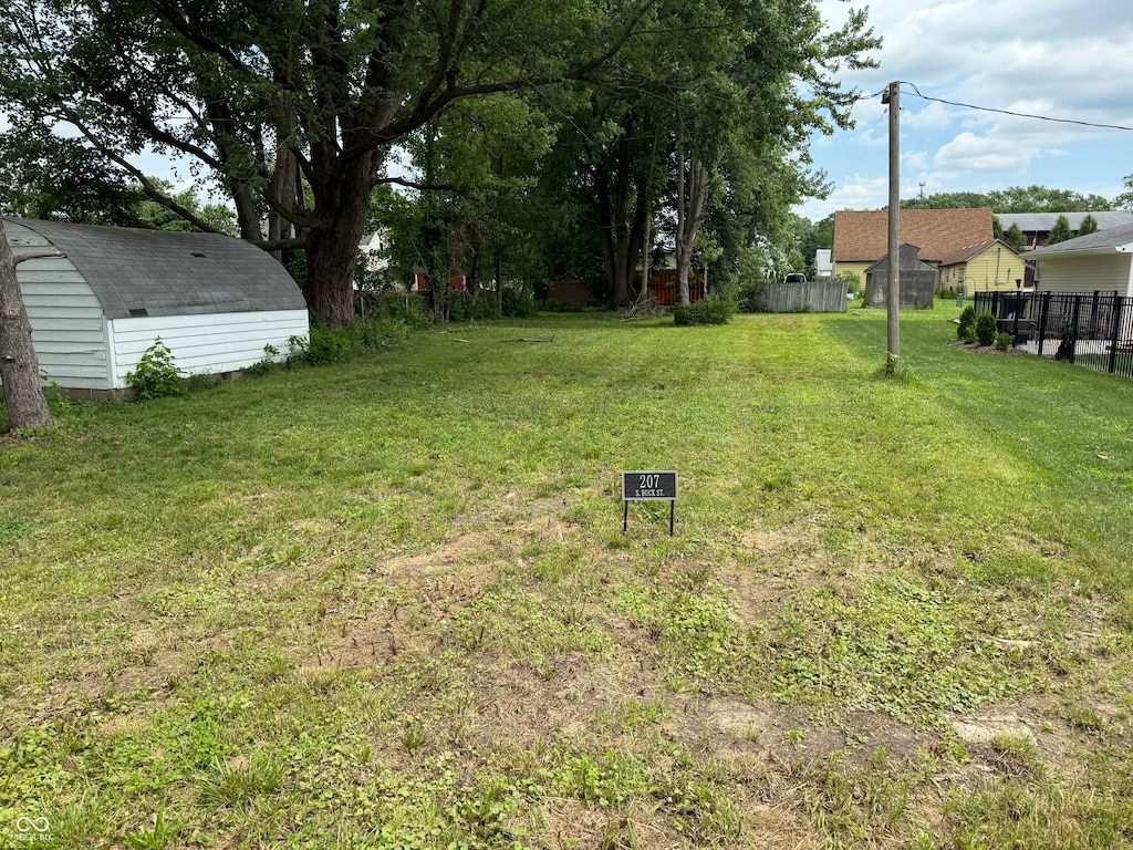 207 S Buck St, Whitestown, IN 46075 - photo 1