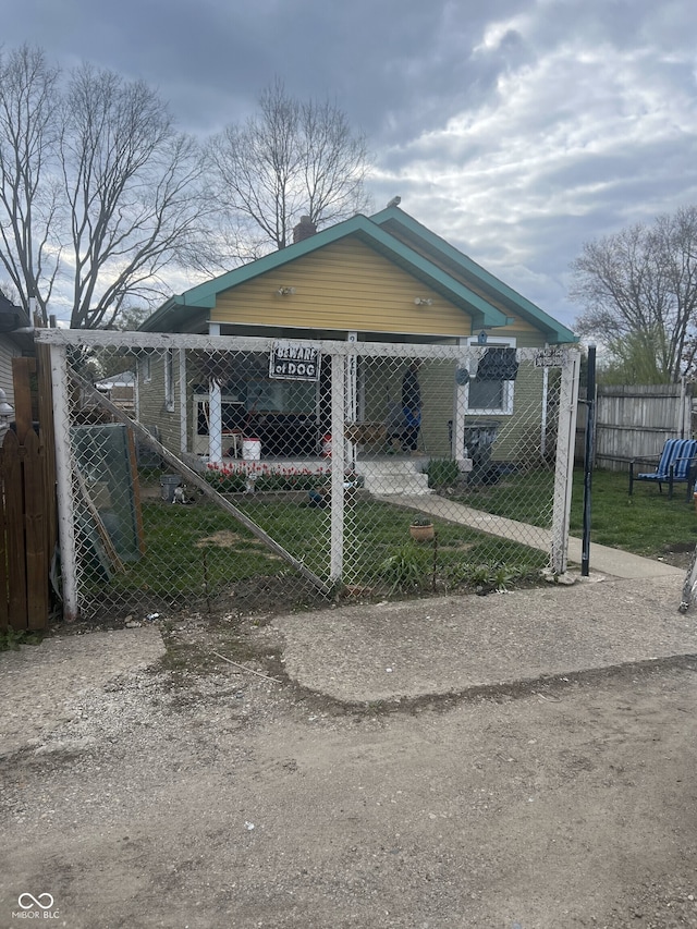2146 Gent Ave, Indianapolis, IN 46202 - view of outdoor structure featuring a fenced front yard