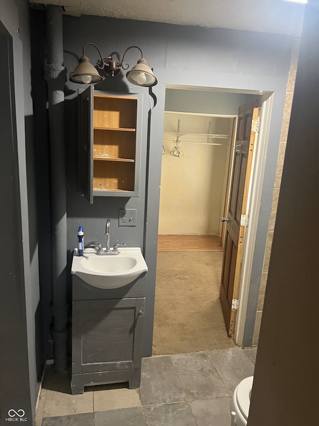 2146 Gent Ave, Indianapolis, IN 46202 - bathroom with vanity and toilet