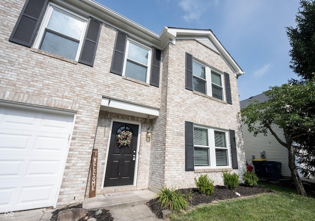 10266 Hatherley Way, Fishers, IN 46037 - photo 2