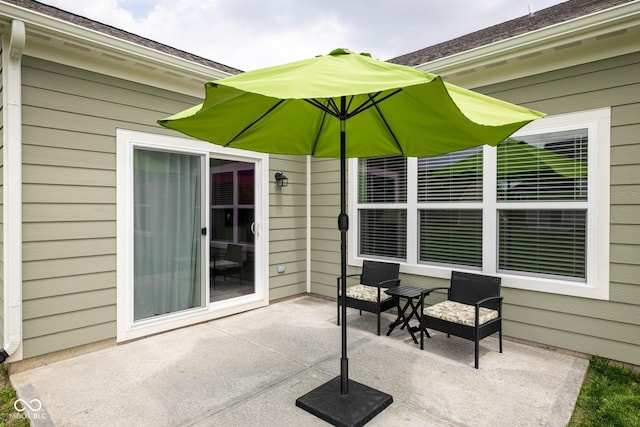 3622 S Setting Sun Ln, New Palestine, IN 46163 - view of patio