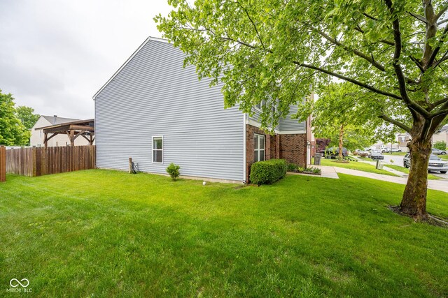5522 Grassy Bank Dr, Indianapolis, IN 46237 - photo 6