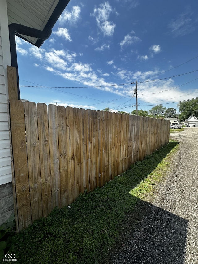 426 St Paul St, Indianapolis, IN 46201 - view of yard featuring fence