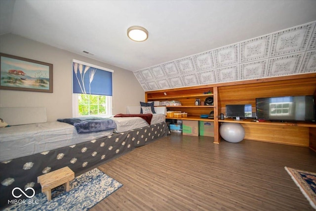 11536 Woods Bay Ln, Indianapolis, IN 46236 - bedroom with wood finished floors and vaulted ceiling