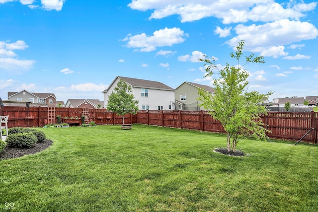 view of yard with a residential view