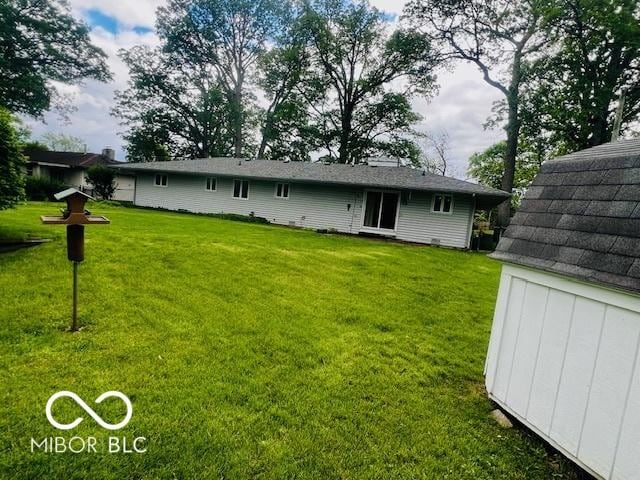 5141 Derome Dr, Fort Wayne, IN 46835 - rear view of property with a lawn