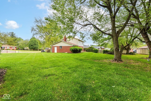 3325 Broadview Ct, Indianapolis, IN 46227 - view of yard